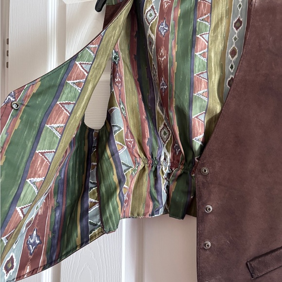 Brown Suede Vest with Patterned Lining - Picture 2 of 3